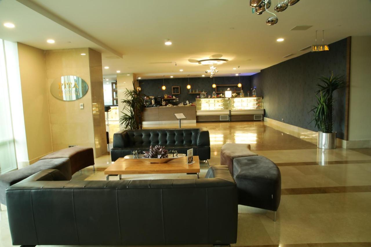 シェバヒル ホテル イスタンブール アジア エクステリア 写真 The lounge at the airport